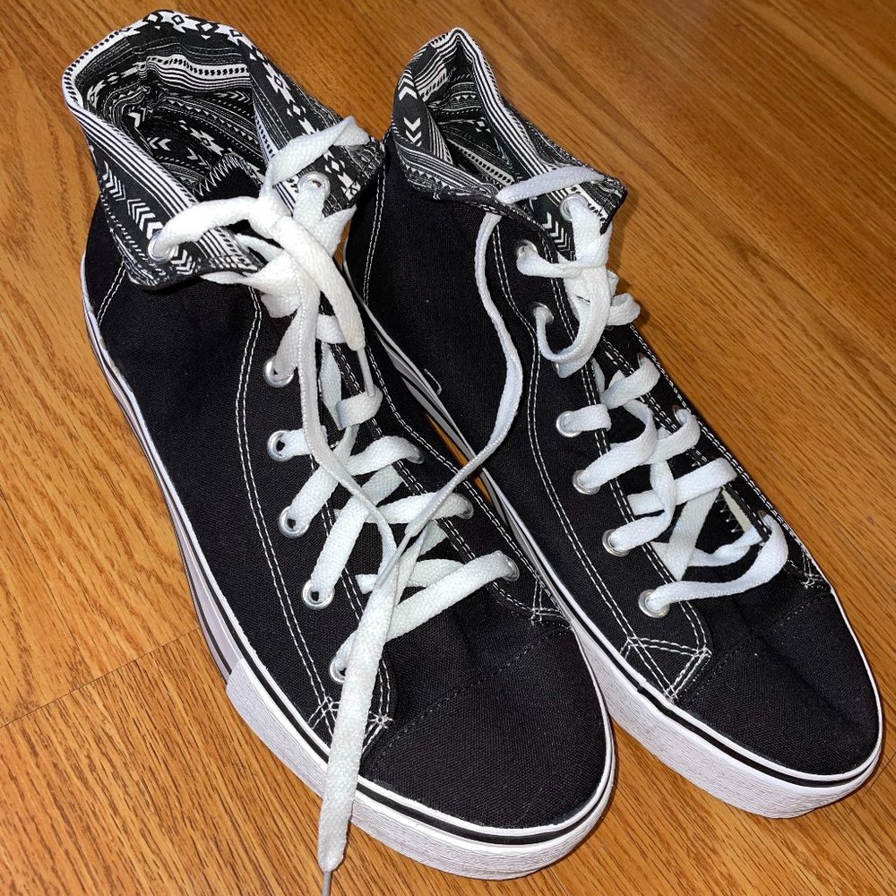 High Top Sneakers Size 10
